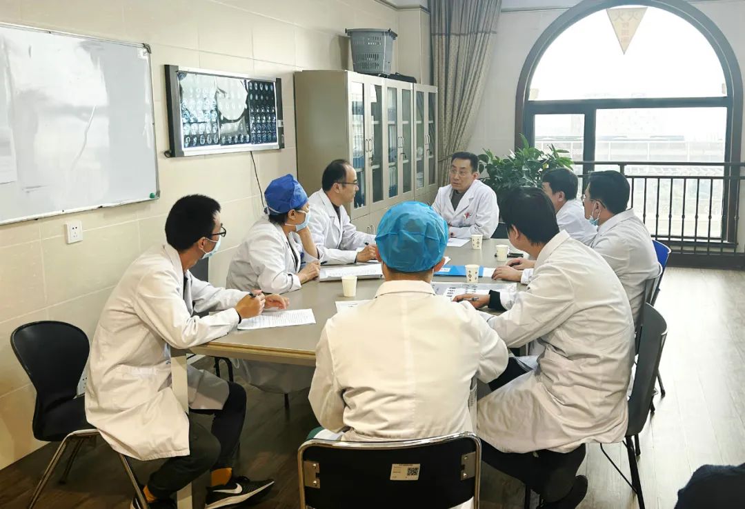 3D 裸眼显微镜助力，徐州仁慈医院成功完成复发脑肿瘤手术