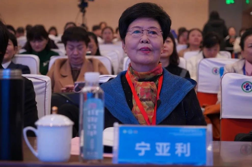 西安市中医医院参加中华中医药学会护理分会学术交流会
