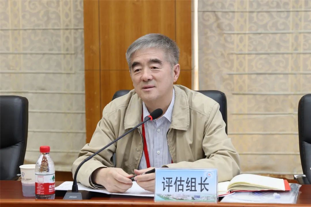 广西医科大学第一附属医院接受国家住院医师规范化培训全科专业基地评估检查