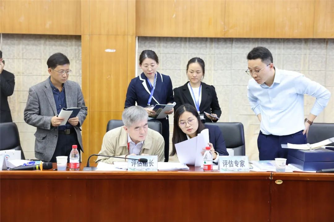 广西医科大学第一附属医院接受国家住院医师规范化培训全科专业基地评估检查