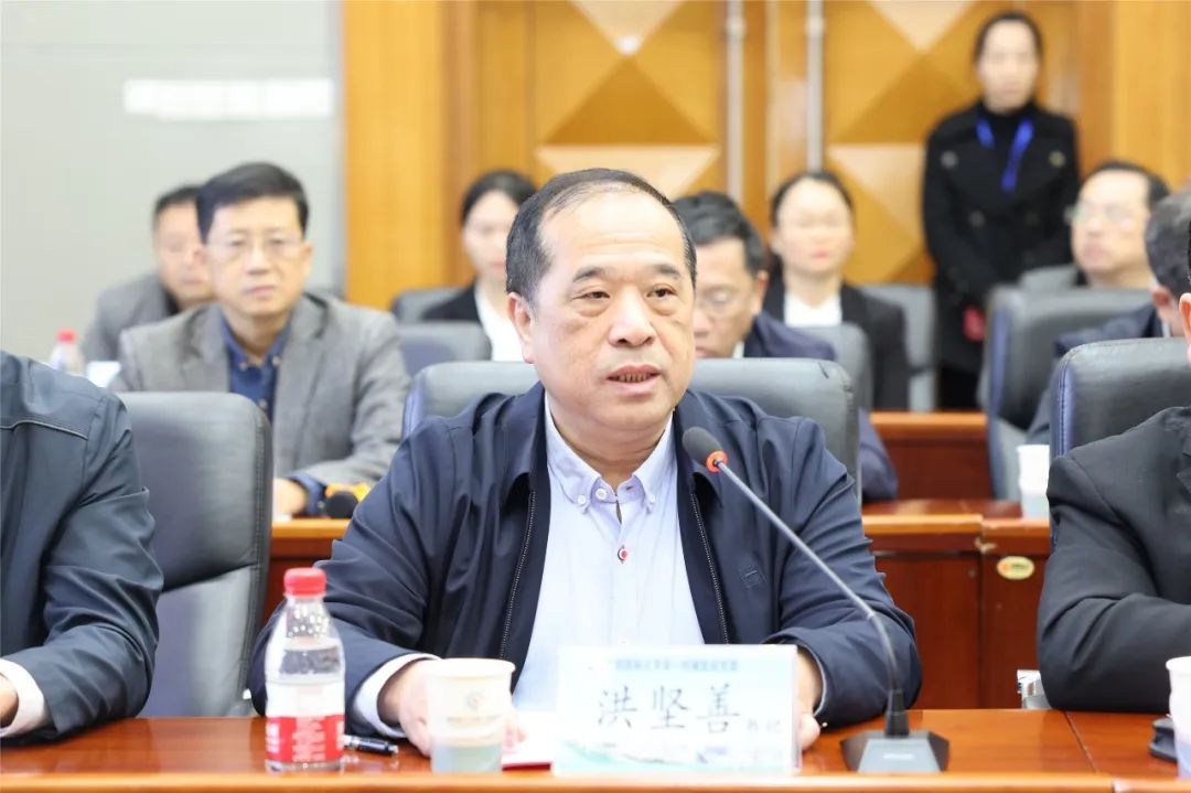 广西医科大学第一附属医院接受国家住院医师规范化培训全科专业基地评估检查