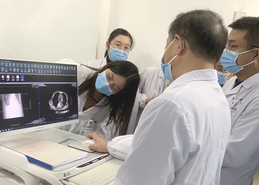 传道解惑 | 上海闸新医院王椿教授赴安徽省阜阳市人民医院讲学会诊