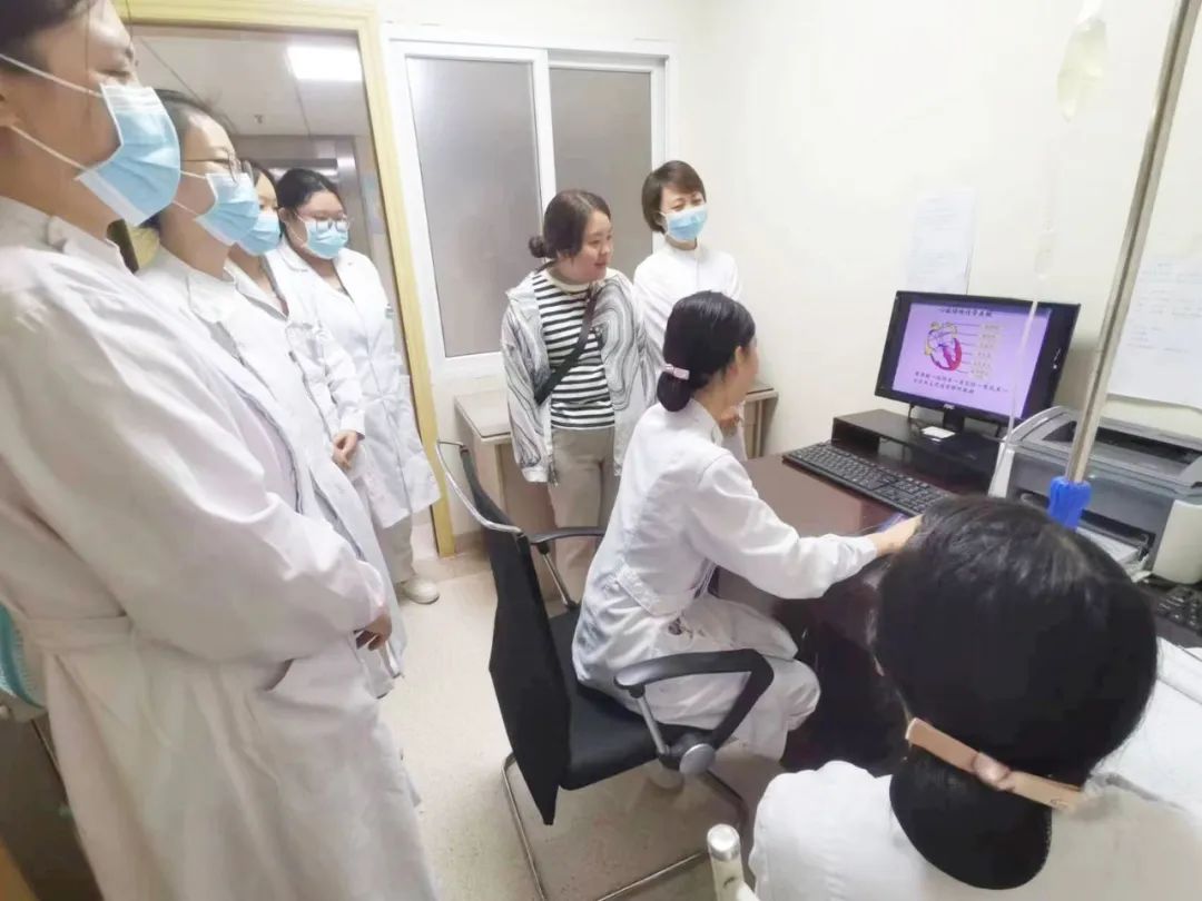 开启心律失常患者护理新篇章！成都誉美医院内一科开展专项技能学习，促进团队专业水平提升
