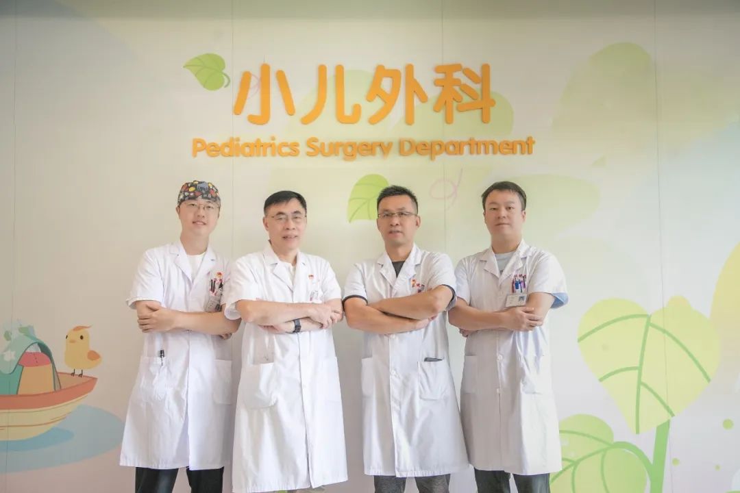 妇幼暖医丨韶关市妇幼保健院小儿外科的「超级奶爸」潘东山