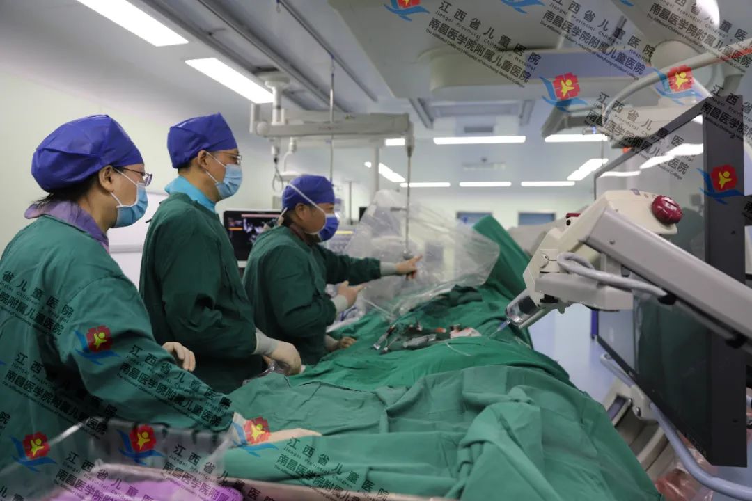 全省首例！江西省儿童医院为先心病女童装上「全降解封堵器」