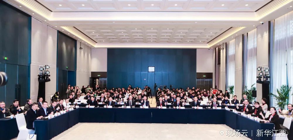 聚焦改善就医体验，九江市第一人民医院在江西省医师协会第二届医院书记院长圆桌会议上作主旨报告