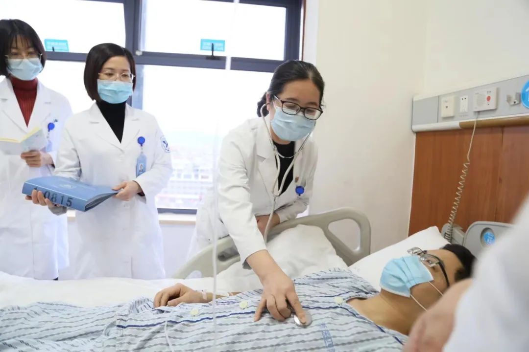 祝贺浙江大学医学院附属第四医院戴一扬荣获 2023 年度「浙江大学好医生」！