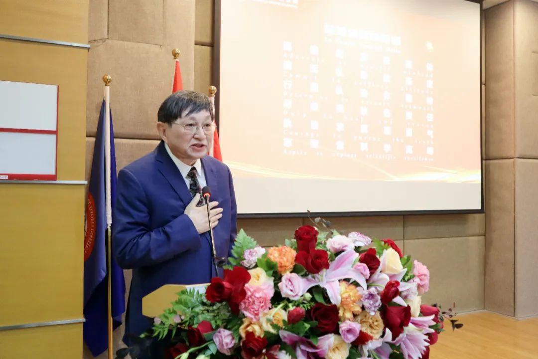 关山初度尘未洗，策马扬鞭再奋蹄 |陆道培医疗集团各院区举行 2023 年终总结及表彰大会