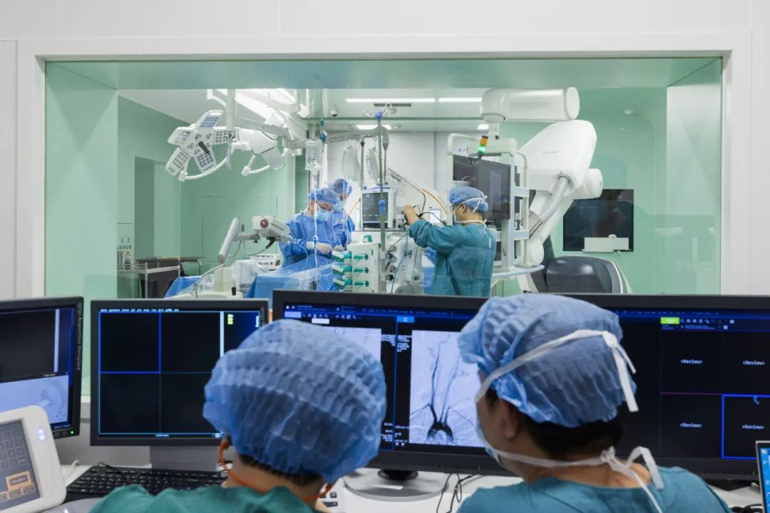 常州市第二人民医院复合手术助力女孩平安战胜罕见脑肿瘤