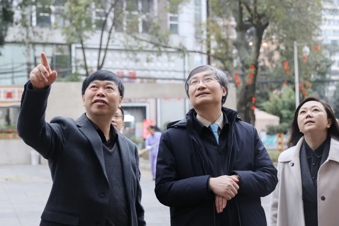 银海精微论坛 | 北京同仁医院副院长、眼科专家魏文斌教授分享《OCT/OCTA 助力罕见眼底病的研究》