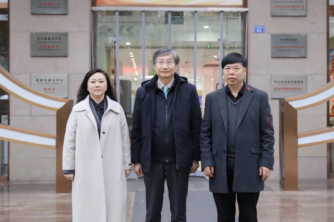 银海精微论坛 | 北京同仁医院副院长、眼科专家魏文斌教授分享《OCT/OCTA 助力罕见眼底病的研究》