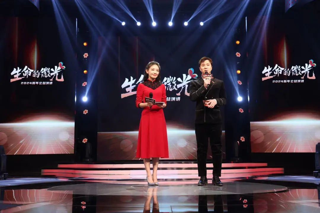 小年夜，那道「生命的微光」，温暖了千万国人