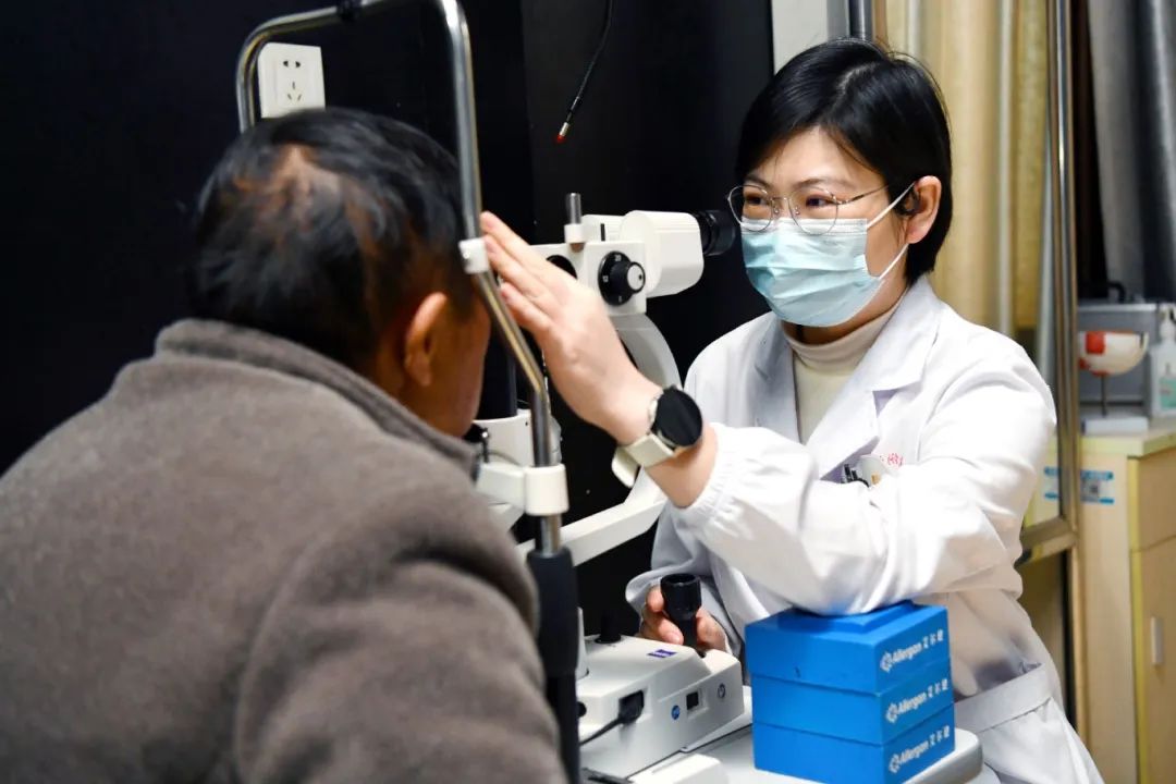 致敬!除夕夜,南昌大学二附院为您的健康坚守!