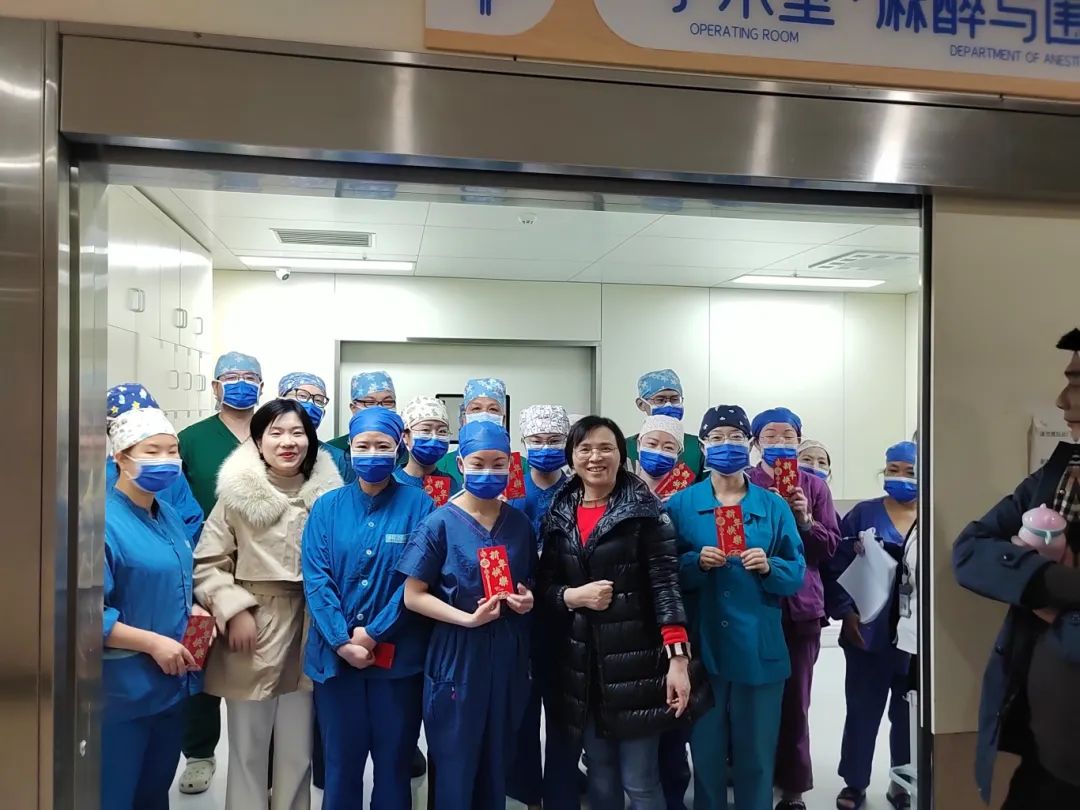 致敬!除夕夜,南昌大学二附院为您的健康坚守!