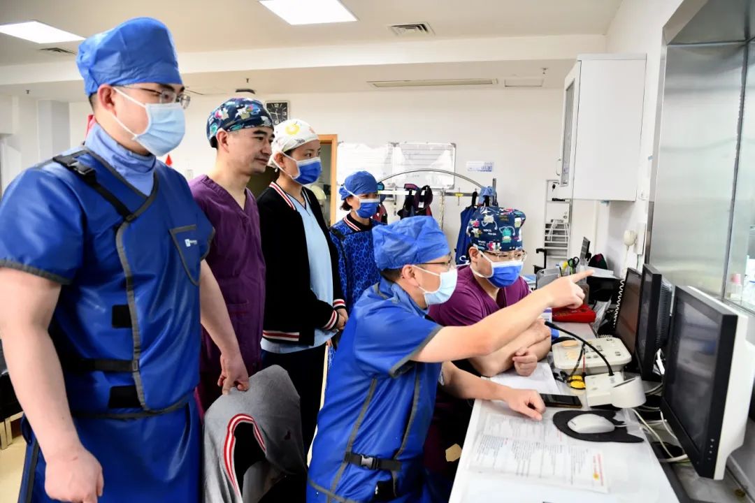 致敬!除夕夜,南昌大学二附院为您的健康坚守!