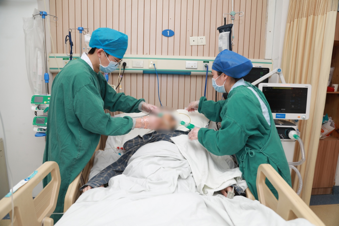 致敬!除夕夜,南昌大学二附院为您的健康坚守!