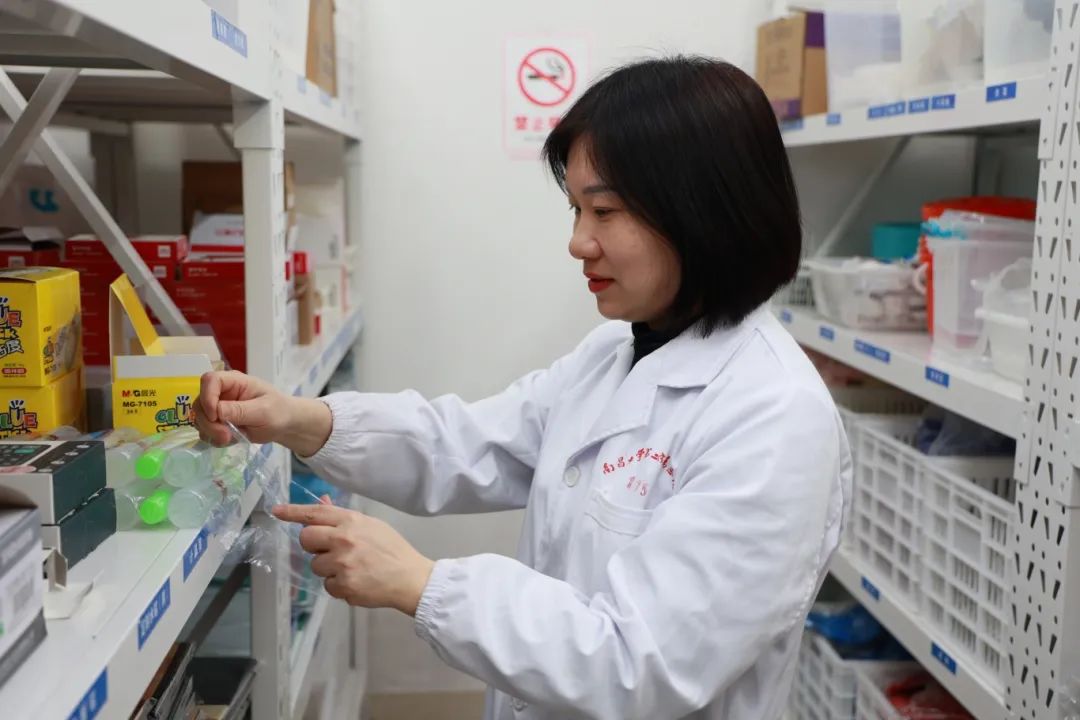 致敬!除夕夜,南昌大学二附院为您的健康坚守!