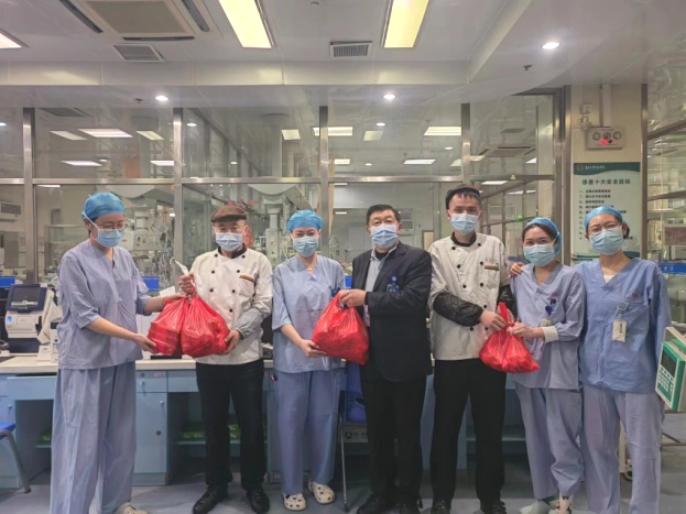 青岛大学附属医院后勤保障团队那些温暖守护