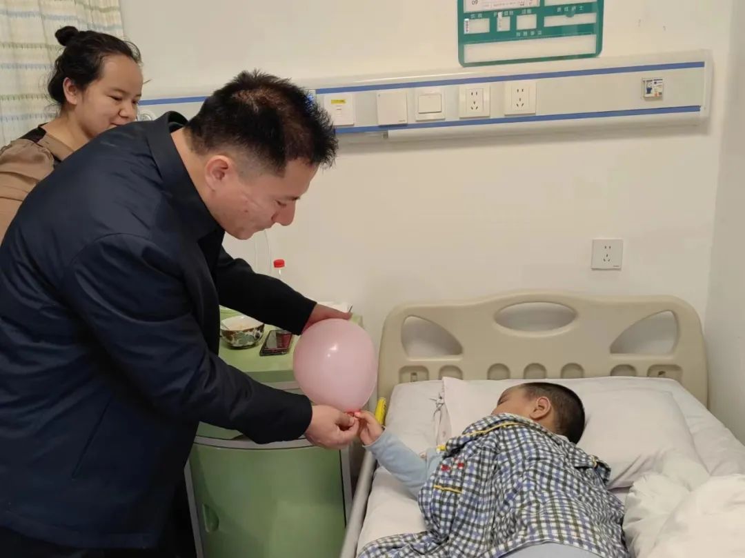 喀什地区第一人民医院东城院区顺利开展「首针」脊肌萎缩症鞘内注射诺西那生治疗