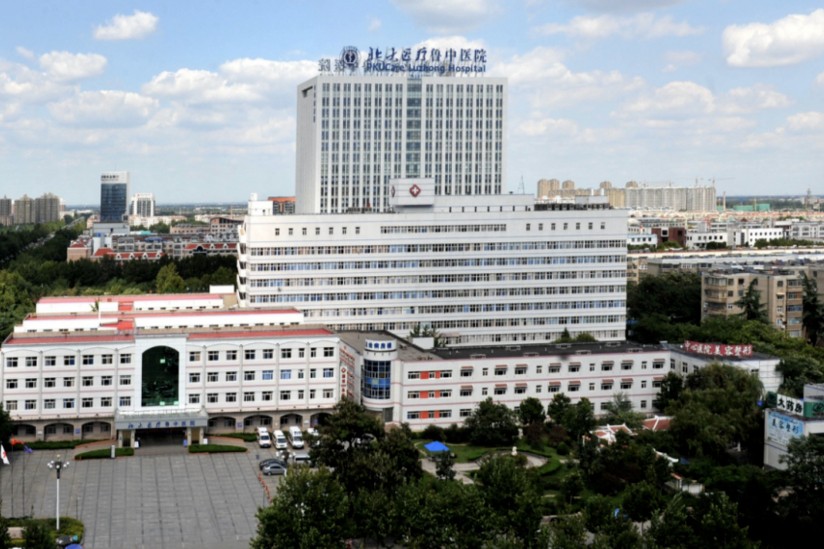 惊心动魄 6 小时，北大医疗鲁中医院成功拆除颅内「定时炸弹」