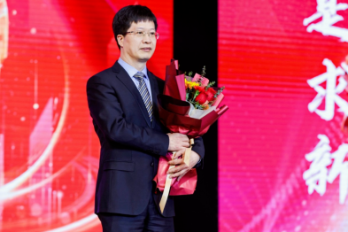 热烈祝贺浙江大学医学院附属邵逸夫医院蒋晨阳、周艳荣获 2023 年度「浙大好医护」！