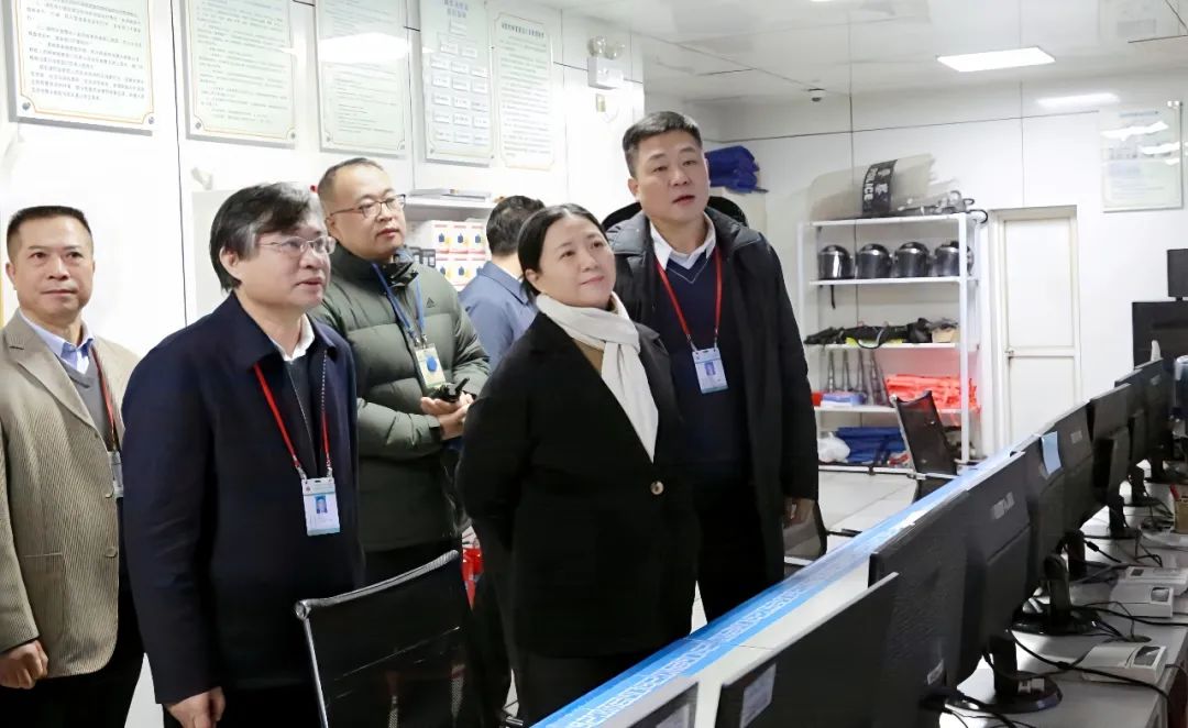 广西中医药大学校长姚春到广西中医药大学第一附属医院开展 2024 年春季学期开学安全风险隐患排查工作