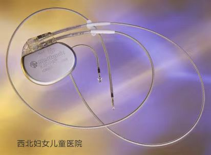 做个子宫肌瘤手术，为什么医生让我装临时心脏起搏器？