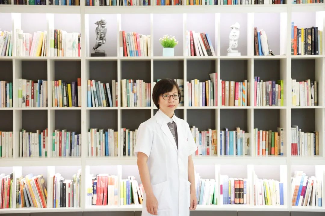 「佛山市巾帼文明岗」「顺德区三八红旗手」获得者——南方医科大学顺德医院急诊科团队风采展示