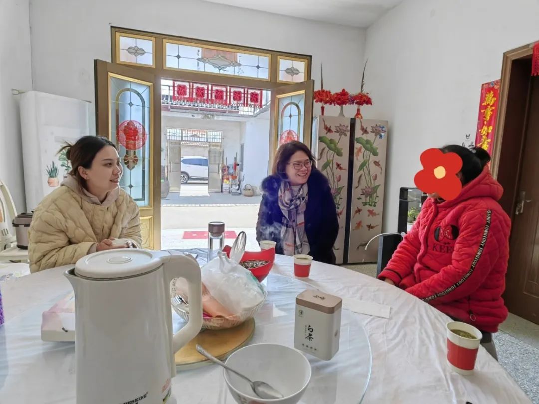 淮安市第一人民医院肾内科党支部家访腹膜透析肾友