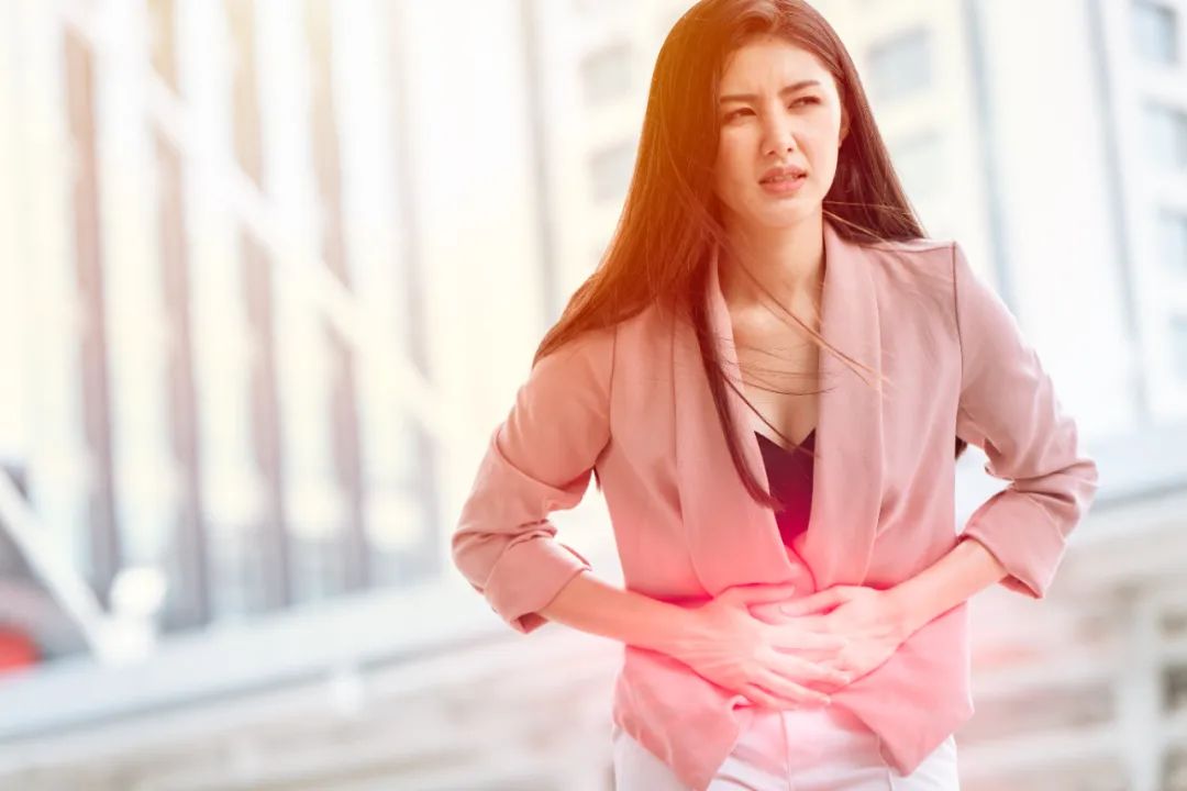 痛经+拉肚子，警惕是这种可怕的妇科疾病！
