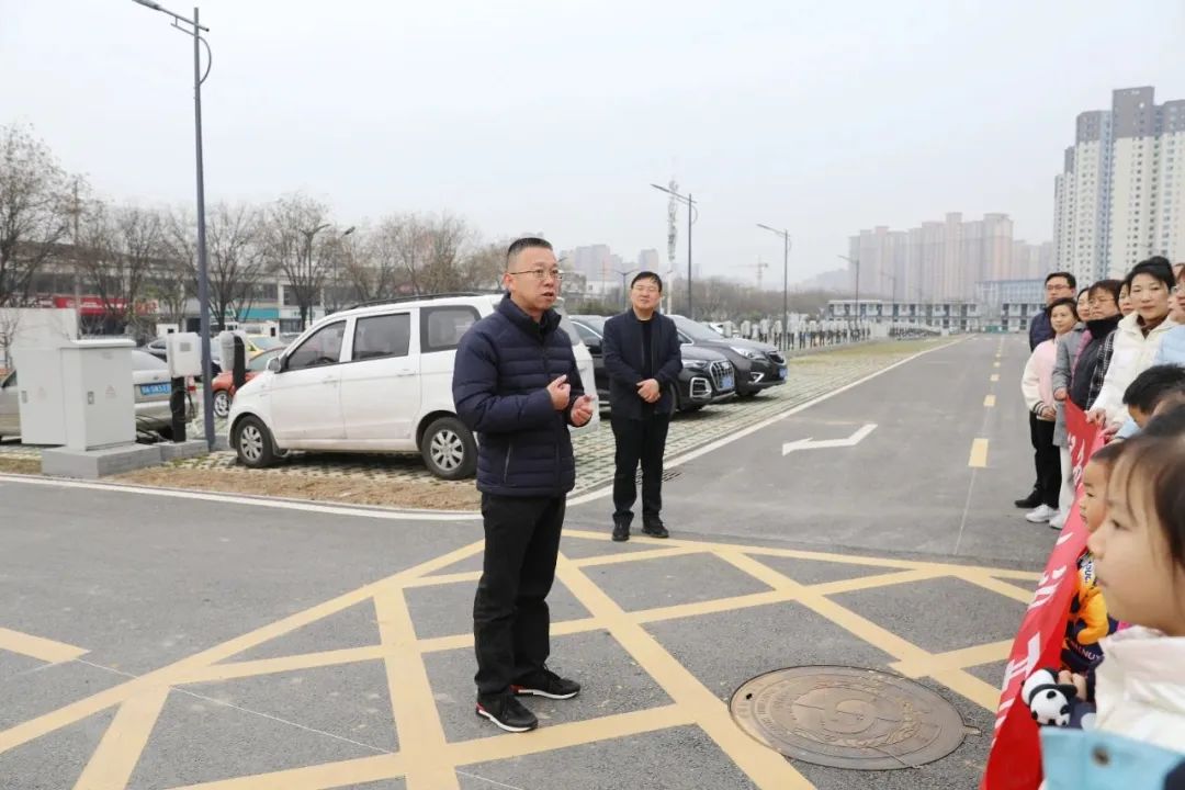 西安市中医医院开展「绿色·生命·希望」主题植树活动