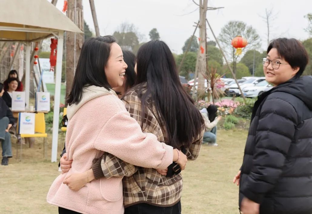 不戴镜，烧烤越野更带劲！2024 年银海眼科屈光会员活动精彩瞬间