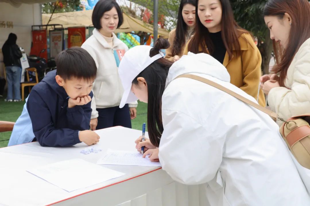 不戴镜，烧烤越野更带劲！2024 年银海眼科屈光会员活动精彩瞬间