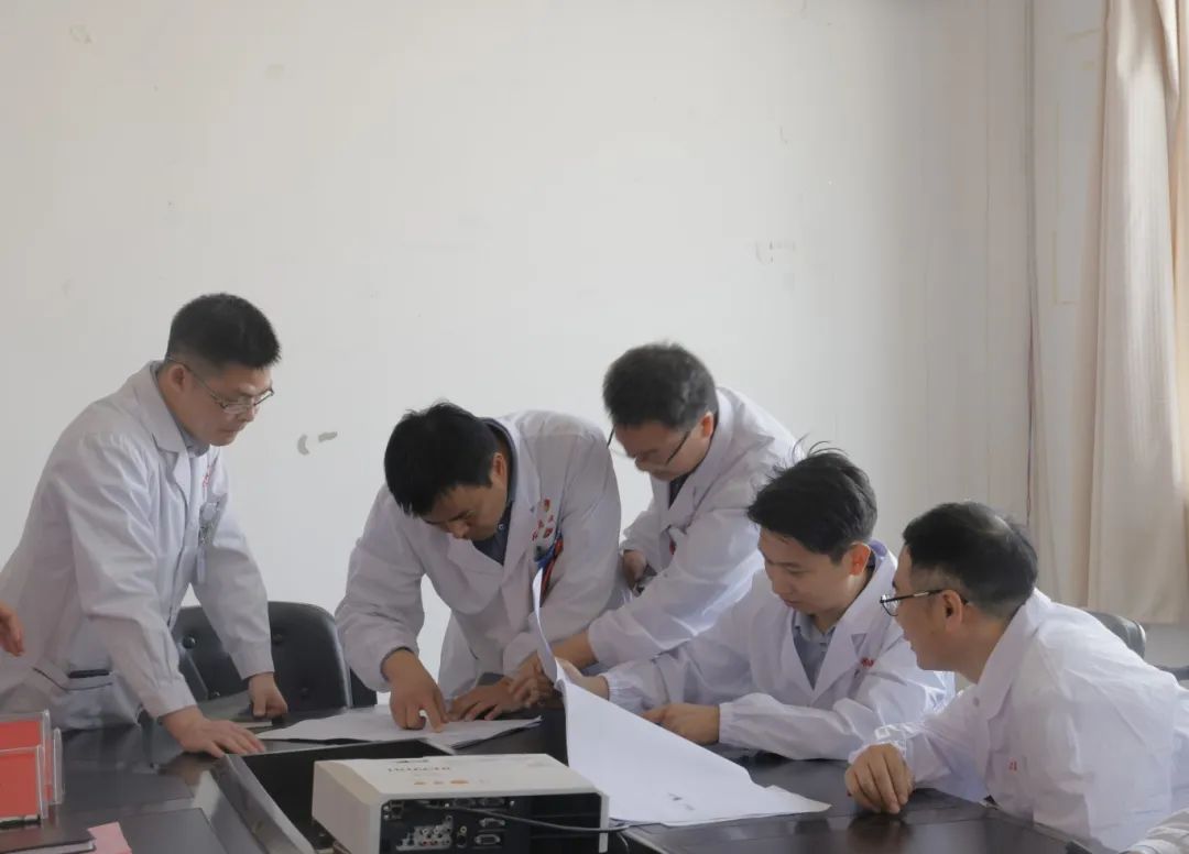 浙大邵逸夫阿拉尔医院前往七团医院实地调研