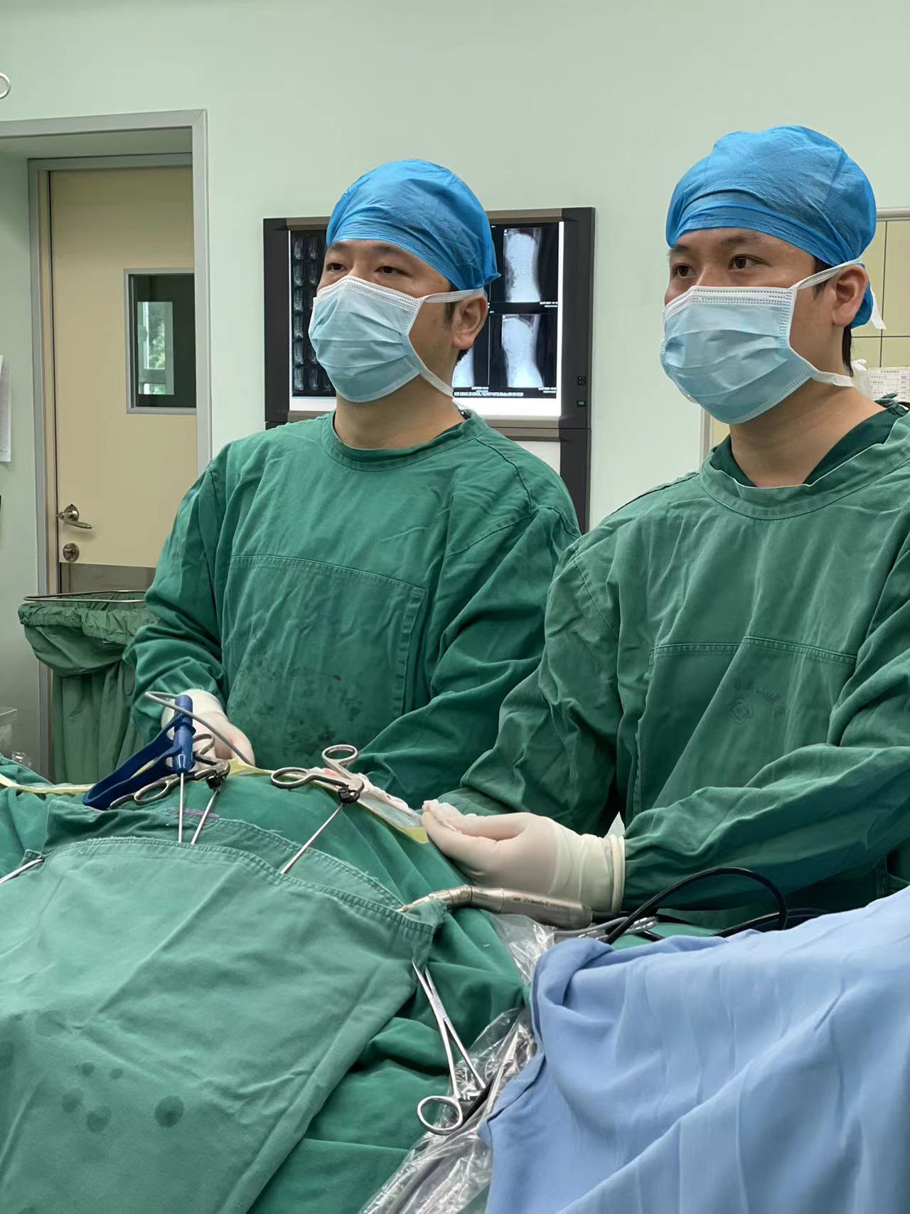 广西壮族自治区南溪山医院全麻内镜下精准摘除腰椎间盘突出