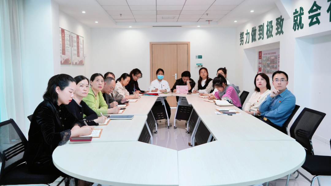 三月学雷锋｜传承雷锋精神 弘扬时代新风
