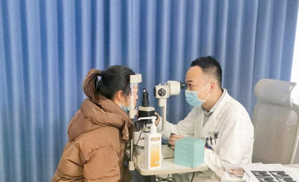 近视手术必看｜武汉普瑞眼科近视术前检查大揭秘