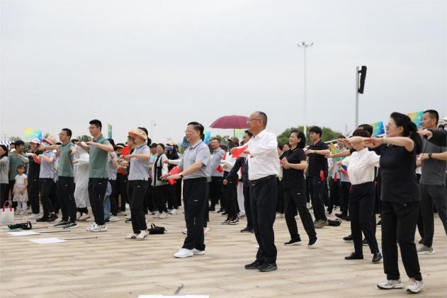 遇「健」春天 温暖同行!南昌大学二附院五四公益健步走活动圆满举行