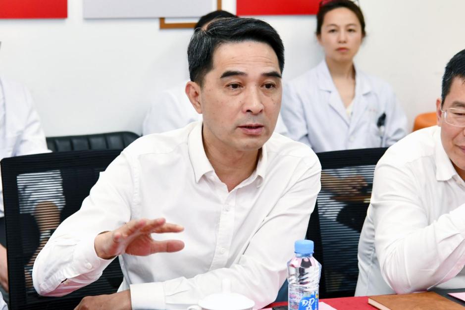 国家神经系统疾病医疗质量控制中心调研组到南昌大学二附院开展调研工作