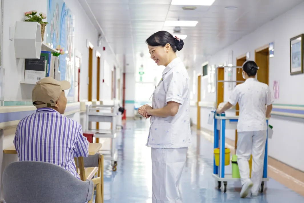 「做人，做护士，做天使」护士节征文⑥｜病区的走廊，生命的长廊