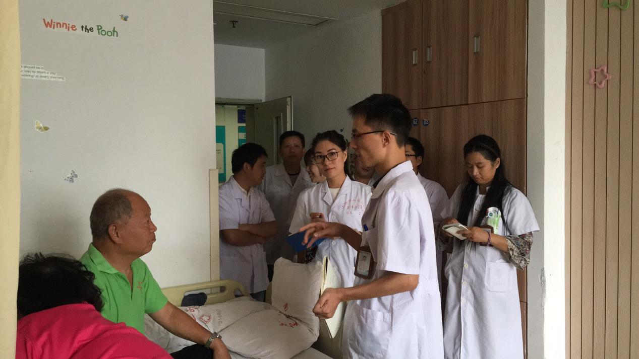 南昌大学二附院朱宏平:在平凡的药师工作中发光