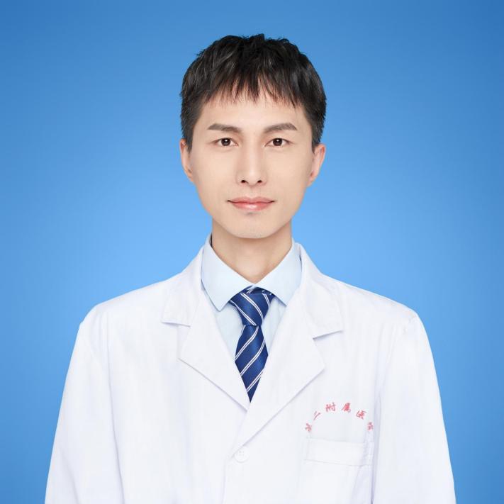 南昌大学二附院朱宏平:在平凡的药师工作中发光