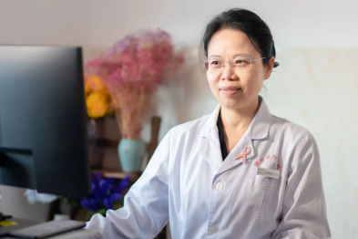 超级劳模，1 年接诊 3 万人次 | 致敬吴秀萍十年正兴门诊