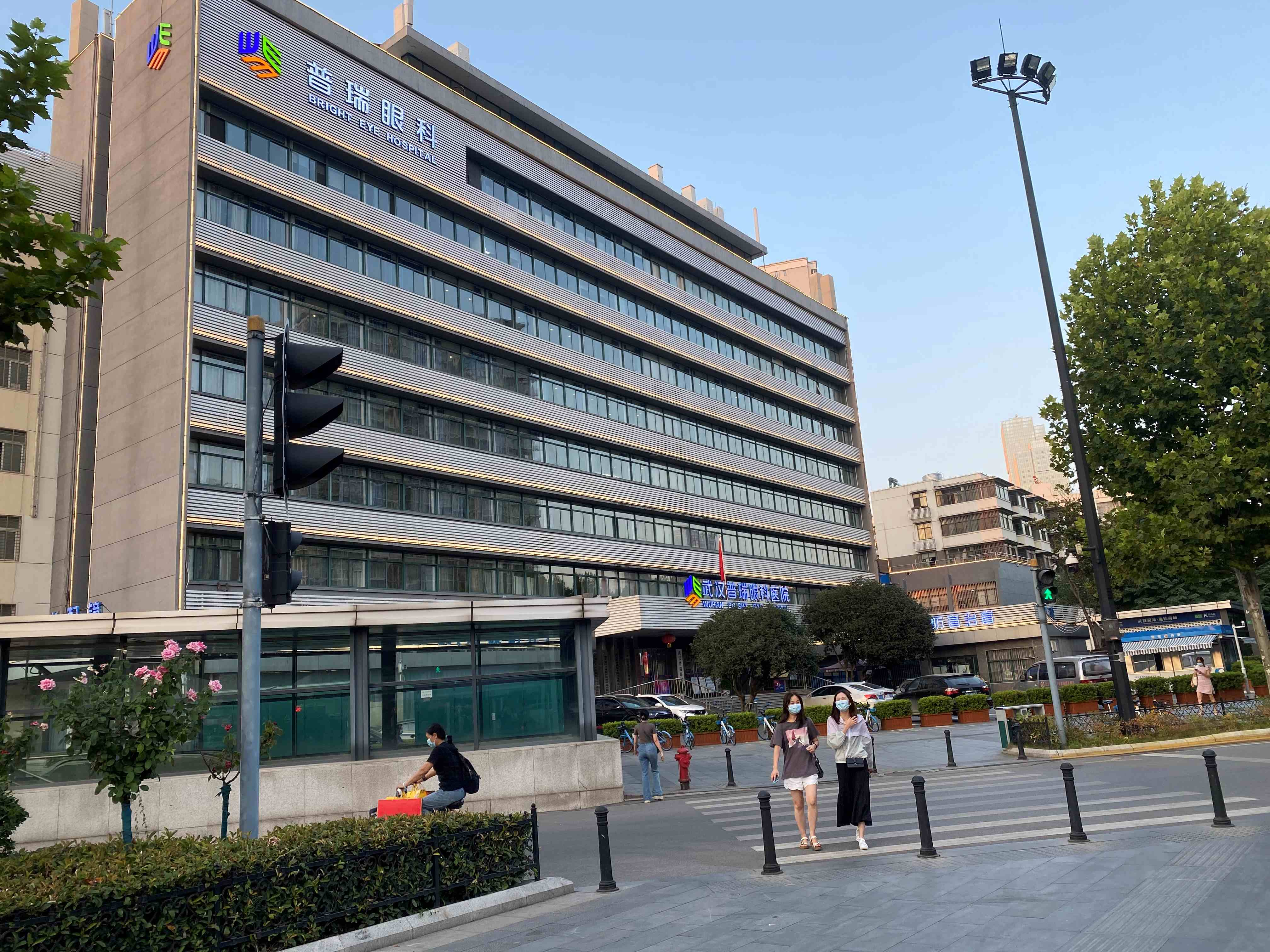 武汉普瑞眼科医院全数字化定制角膜塑形镜 量「眼」打造验配新时代