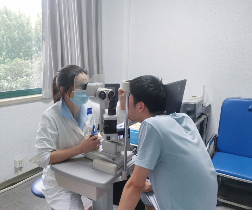 病毒性角膜炎怎么治疗？武汉普瑞眼科医院教你如何防治这致盲眼病