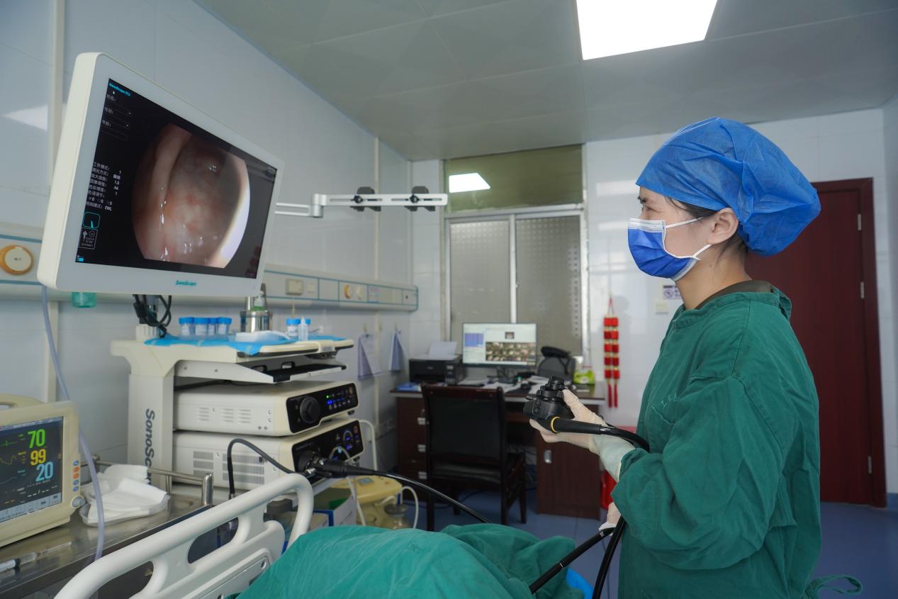 南昌大学二附院与上犹县中医院举行医联体签约揭牌仪式