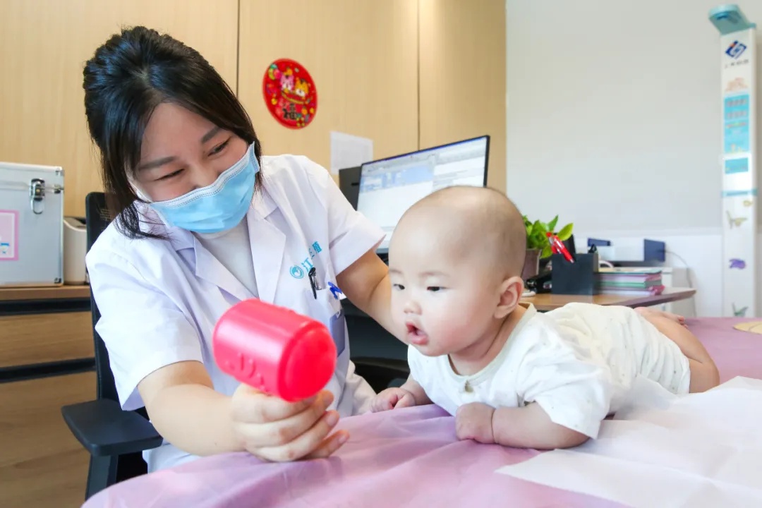 DDST，为孩子的成长之路照亮方向