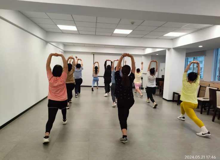 传递健康理念 共创美好未来——减重训练营侧记