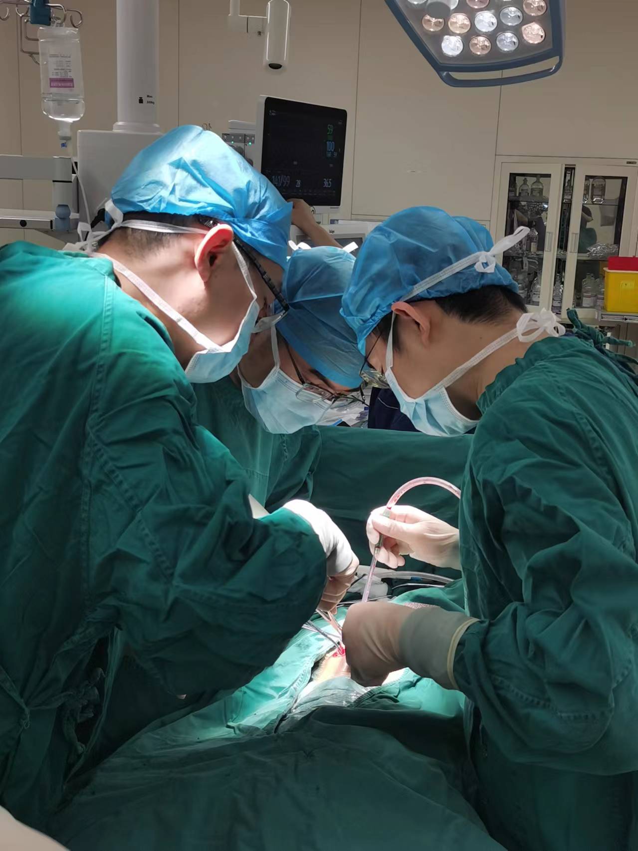 一天内三名复杂先心病患儿成功重获重生!