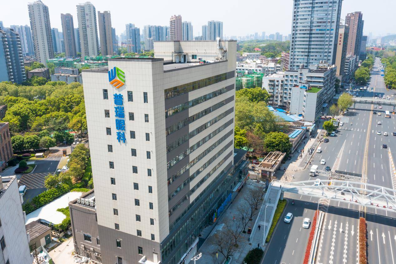2025 参军 | 湖北普瑞眼科医院提醒：近视手术要安排起来啦！